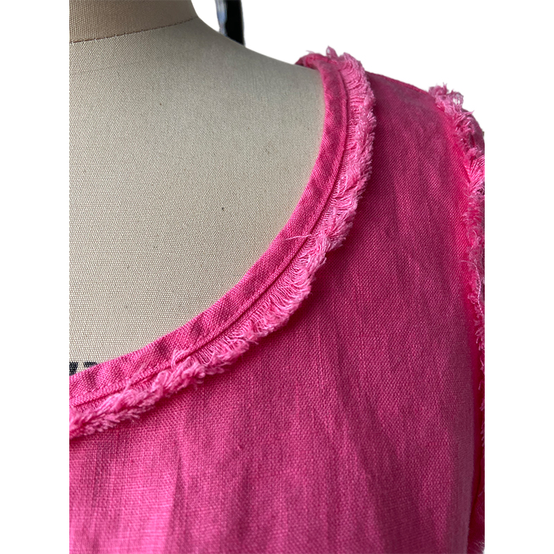 Body: 100%linen lining: 100%cotton slub jersery, with fringes at neckline, armhole and bottom seams